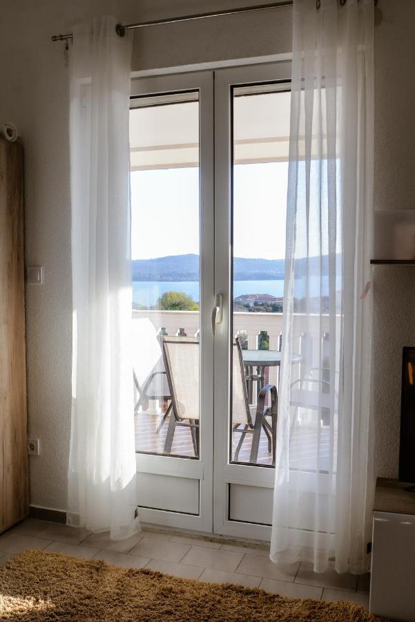 Iker Apartments Tivat Luaran gambar