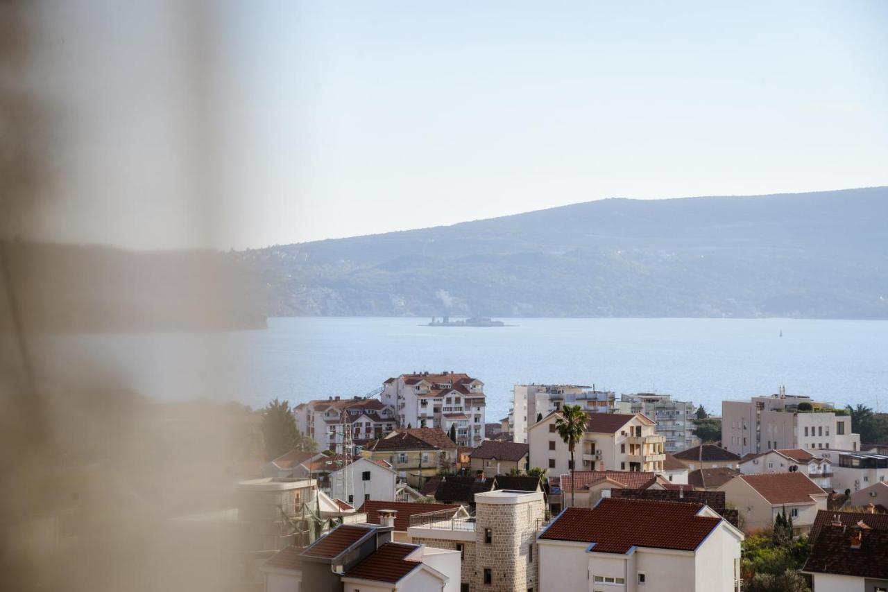 Iker Apartments Tivat Luaran gambar