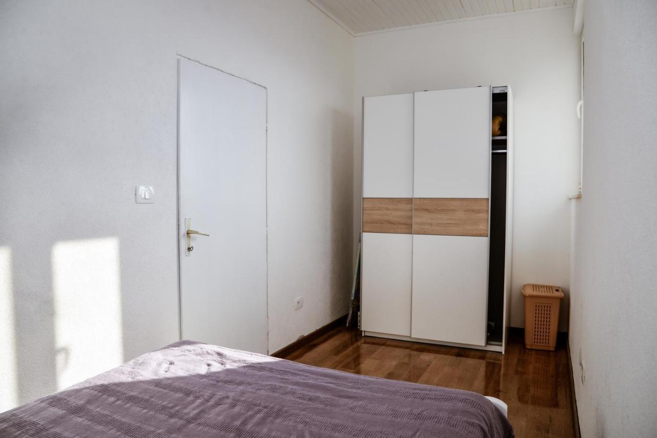 Iker Apartments Tivat Luaran gambar