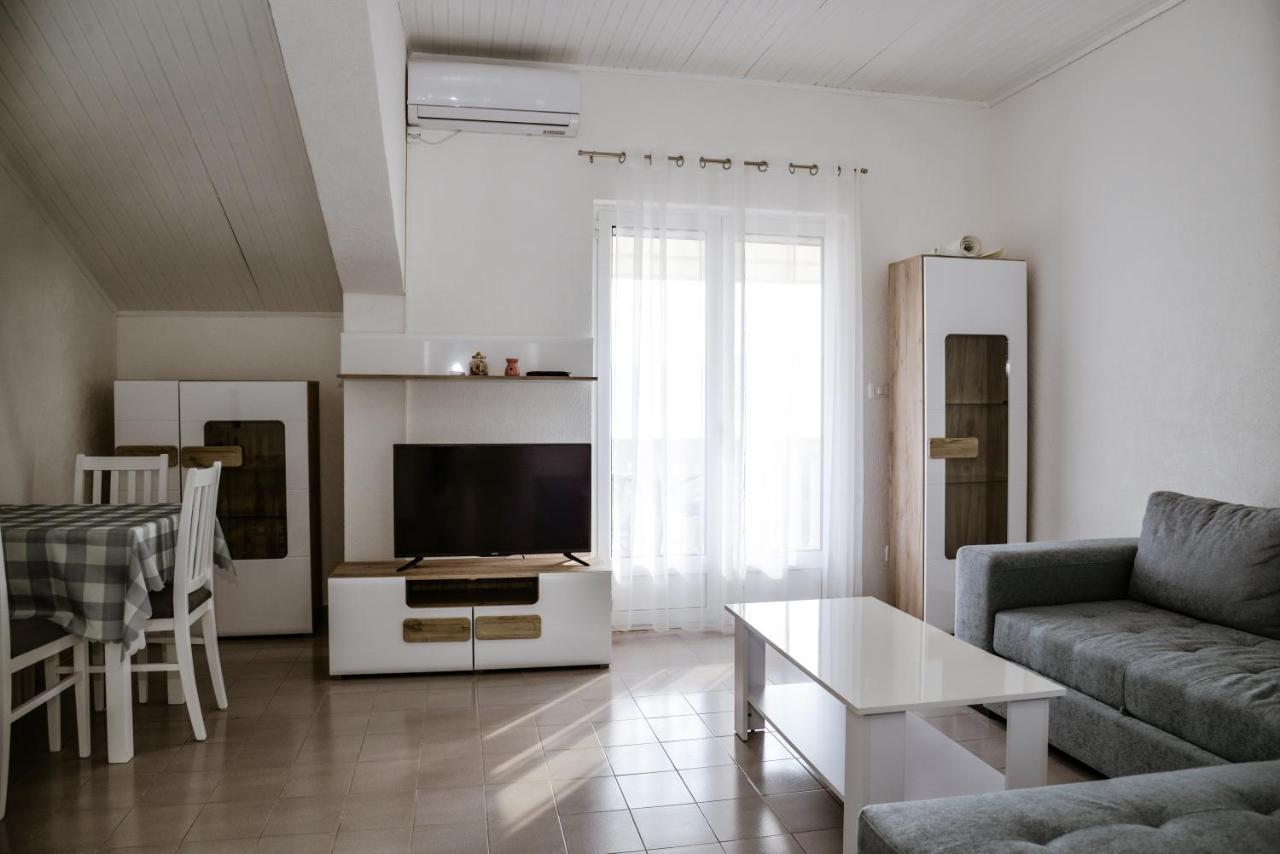 Iker Apartments Tivat Luaran gambar