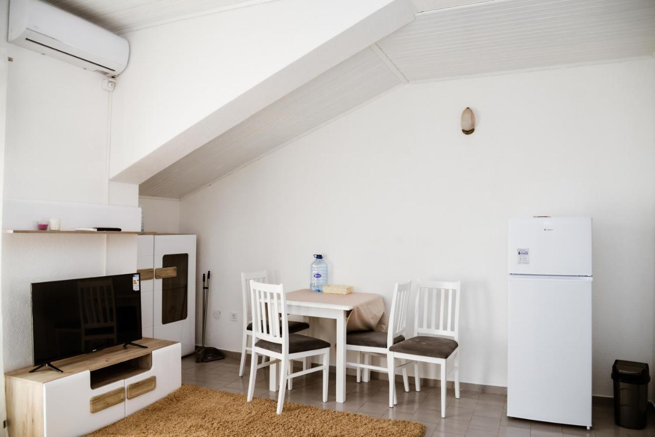 Iker Apartments Tivat Luaran gambar