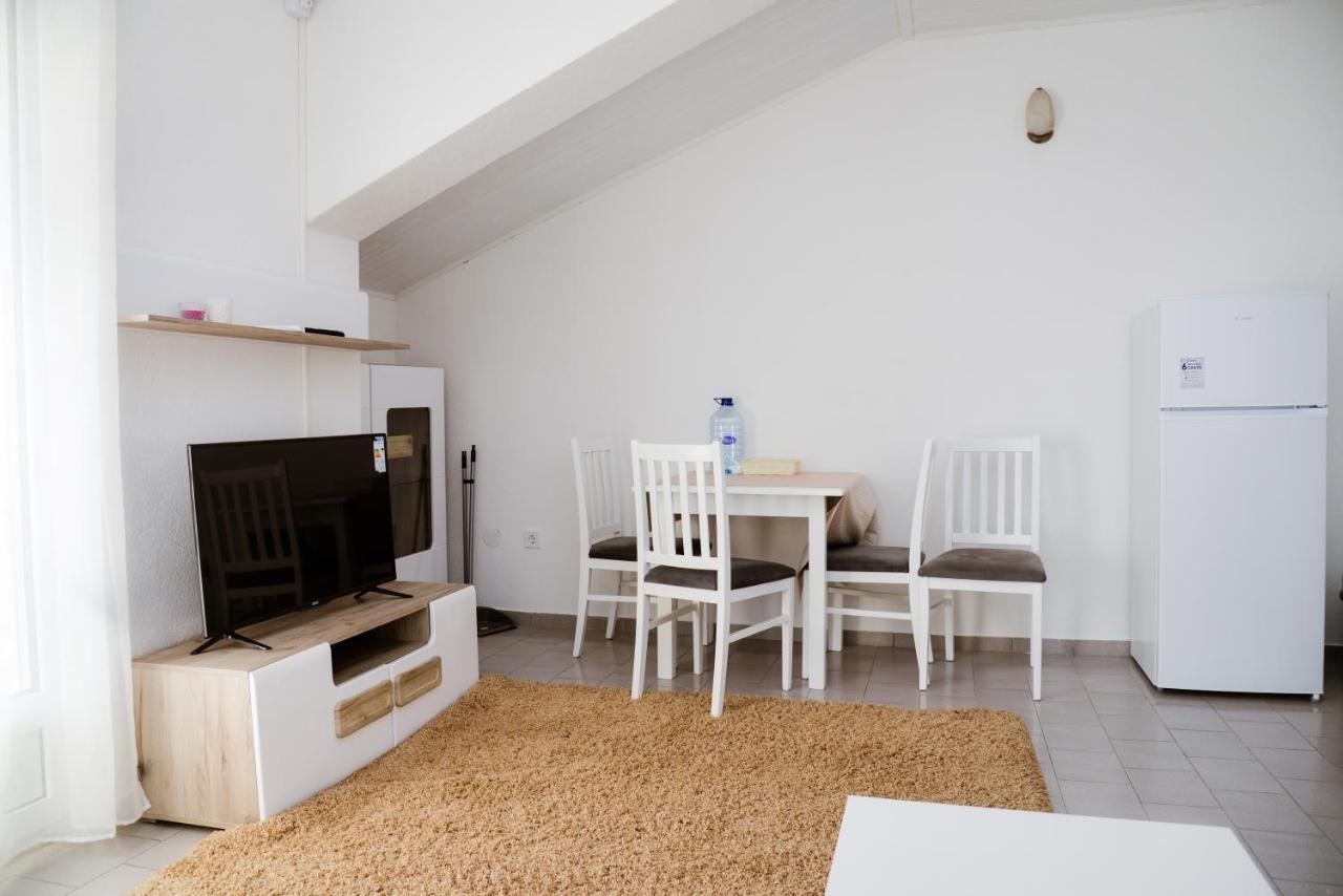 Iker Apartments Tivat Luaran gambar